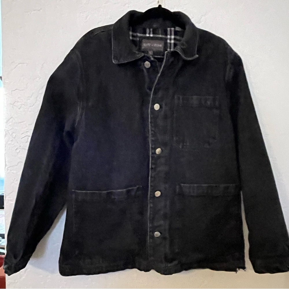 Slate & Stone Spread Collar denim jacket with plaid liner. Large. Black. GUC.